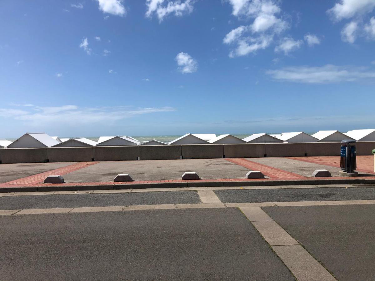 Villa Les Fleurs Appartement En Front De Mer مير-لي-بان المظهر الخارجي الصورة